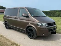 Gebraucht VW Multivan 140 PS (102 kW) 2010 Braun Van / Kleinbus