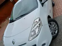 Gebraucht Renault Clio 75 PS (55 kW) 2014 Weiß Kleinwagen