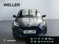 Neu Toyota Yaris Hybrid 2026 Grau
