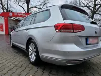 Gebraucht VW Passat 120 PS (88 kW) 2017 Silber Kombi
