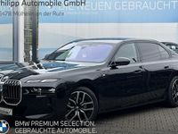 Gebraucht BMW 740 M Sport 299 PS (219 kW) 2024 Black sapphire Limousine