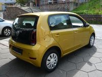 Second-hand VW up! move up! 60 CP (44 kW) 2017 Galben Hatchback