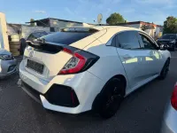 Gebraucht Honda Civic Executive 129 PS (94 kW) 2017 Weiß Limousine