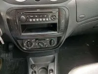 Usado Citroën C3 Comfort 88 CV (64 kW) 2009 Gris Berlina