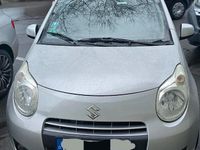 Gebraucht Suzuki Alto 69 PS (50 kW) 2010 Silber Kleinwagen