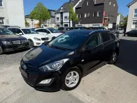 Gebraucht Hyundai i30 Classic 90 PS (66 kW) 2013 Schwarz Kombi