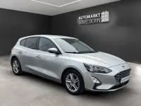 Gebraucht Ford Focus Cool & Connect 150 PS (110 kW) 2021 Unbekannt (metallic) Limousine