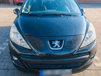 Gebraucht Peugeot 207 95 PS (69 kW) 2011 Kleinwagen