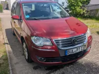 Używany VW Touran 140 KM (102 kW) 2007 Czerwony Minivan