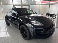 Gebraucht Porsche Macan 265 PS (194 kW) 2022 Tiefschwarz SUV