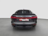 Second-hand Audi SQ8 e-tron Ambiente 369 kW (503 CP) 2024 Gri SUV