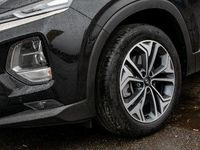 Gebraucht Hyundai Santa Fe Premium 200 PS (147 kW) 2019 Phantom black (schwarz) SUV