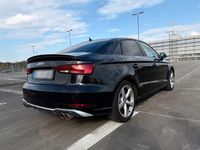 Gebraucht Audi A3 Sport 116 PS (85 kW) 2018 Schwarz Limousine