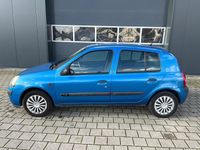 Gebraucht Renault Clio II 58 PS (42 kW) 2003 Blau Kleinwagen