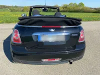 Gebraucht Mini Cooper Cabriolet 122 PS (89 kW) 2011 Schwarz Cabrio