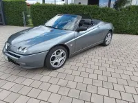 Gebraucht Alfa Romeo Spider 150 PS (110 kW) 2002 Grau Cabrio