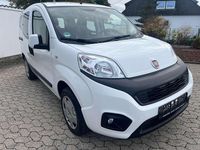 Gebraucht Fiat Qubo Lounge 77 PS (56 kW) 2019 Bianco banchisa/pack/canova Van / Kleinbus
