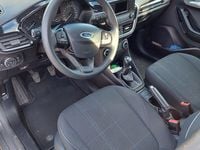 Gebraucht Ford Fiesta Cool & Connect 71 PS (52 kW) 2018 Grau Kleinwagen