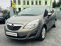 Gebraucht Opel Meriva Edition 120 PS (88 kW) 2010 Muskatgrau/muskat braun(m2) Van / Kleinbus