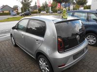 Gebraucht VW up! high up! 90 PS (66 kW) 2018 Silber Kleinwagen