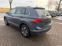 Gebraucht VW Tiguan Move 150 PS (110 kW) 2024 Grau SUV