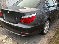 Gebraucht BMW 520 170 PS (125 kW) 2007 Grau Limousine