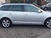 Gebraucht VW Golf VI 105 PS (77 kW) 2011 Reflexsilber metallic Kleinwagen