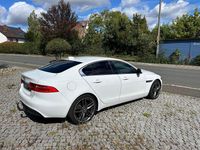 Gebraucht Jaguar XE 185 PS (136 kW) 2019 Weiß Limousine