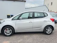 Gebraucht Hyundai ix20 Style 90 PS (66 kW) 2013 Silber Kleinwagen
