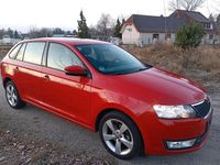 Gebraucht Skoda Rapid 90 PS (66 kW) 2016 Rot Kombi