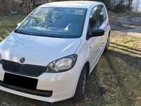 Gebraucht Skoda Citigo Active 60 PS (44 kW) 2015 Weiß Kleinwagen