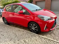 Gebraucht Toyota Yaris Team 101 PS (74 kW) 2018 Rot Limousine