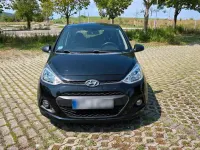 Gebraucht Hyundai i10 68 PS (50 kW) 2014 Schwarz Kleinwagen