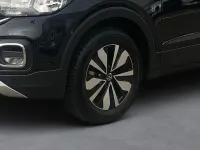 Używany VW T-Cross Move 95 KM (69 kW) 2023 Czarny SUV