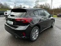 Używany Ford Focus Titanium 125 KM (91 kW) 2024 Czarny Sedan/Limuzyna