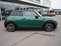 Gebraucht Mini Cooper SE 135 kW (184 PS) 2021 British racing green Kleinwagen
