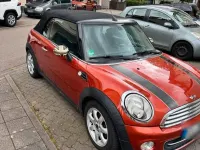 Gebraucht Mini Cooper Cabriolet 122 PS (89 kW) 2011 Orange Cabrio