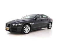 Gebraucht Jaguar XE Pure 165 PS (121 kW) 2016 Schwarz Limousine