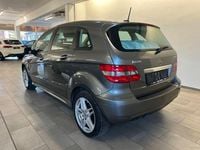 Gebraucht Mercedes B180 116 PS (85 kW) 2009 Grau Van / Kleinbus