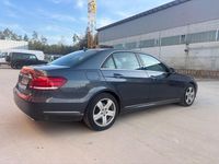 Gebraucht Mercedes E220 Edition 170 PS (125 kW) 2014 Schwarz Limousine
