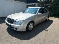 Gebraucht Mercedes E220 150 PS (110 kW) 2004 Silber Limousine