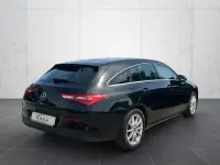 Gebraucht Mercedes CLA200 Shooting Brake 150 PS (110 kW) 2020 Schwarz Kombi