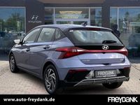 Neu Hyundai i20 101 PS (74 kW) 2025 Meta blue Kleinwagen