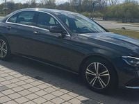 Gebraucht Mercedes E200 Avantgarde 160 PS (117 kW) 2022 Grau Limousine