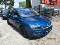 Gebraucht Ford Focus Titanium 109 PS (80 kW) 2006 Blau Limousine