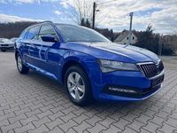 Gebraucht Skoda Superb Style 150 PS (110 kW) 2023 Blau Kombi