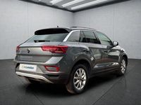 Gebraucht VW T-Roc 150 PS (110 kW) 2025 Grau SUV