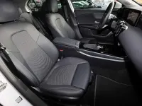 Gebraucht Mercedes A200 Progressive 163 PS (119 kW) 2024 Weiß Limousine