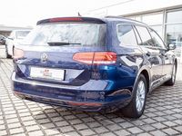 Gebraucht VW Passat Comfortline 150 PS (110 kW) 2017 Blau Kombi