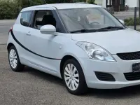 Gebraucht Suzuki Swift Basic 94 PS (69 kW) 2011 Weiß Kleinwagen